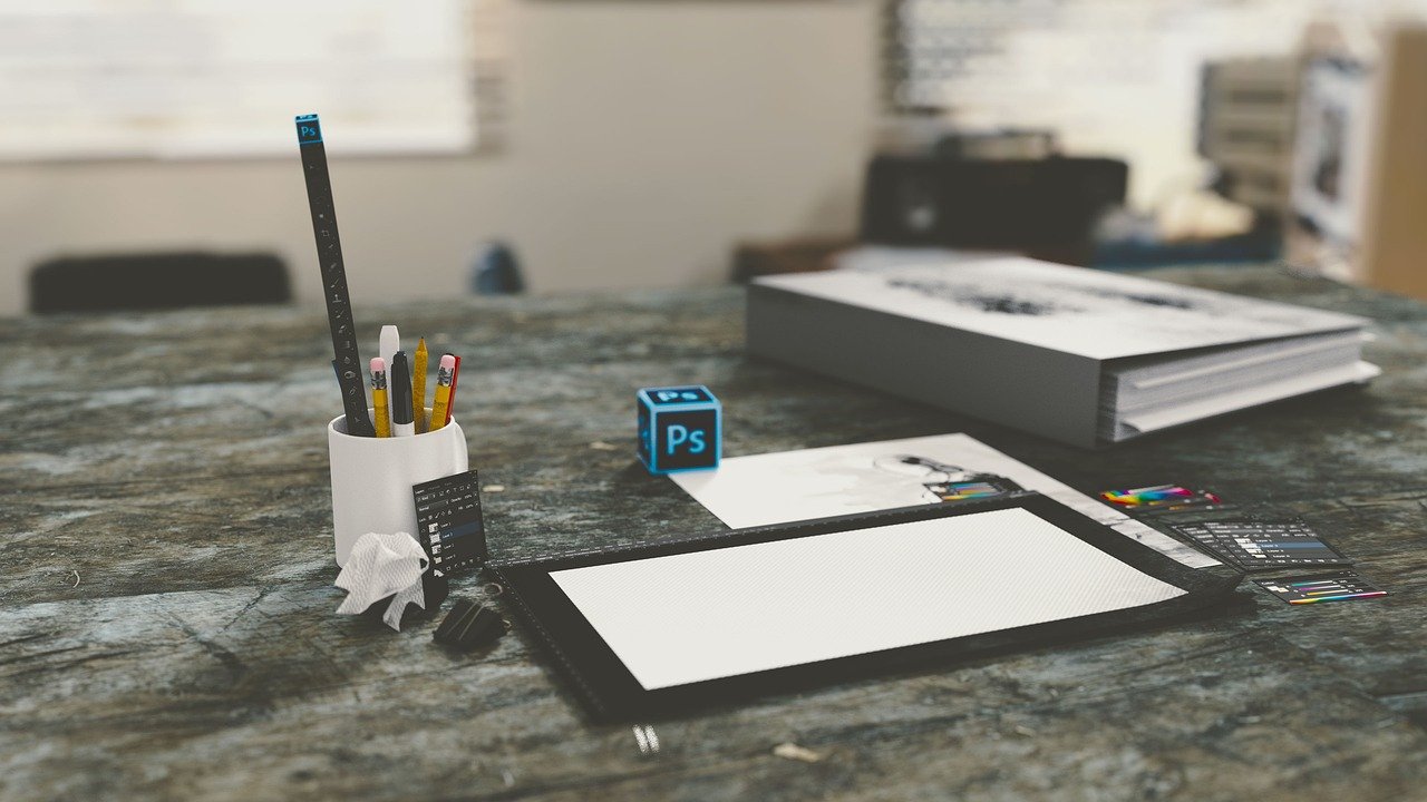 AI graphic design tools comparison for non-designers